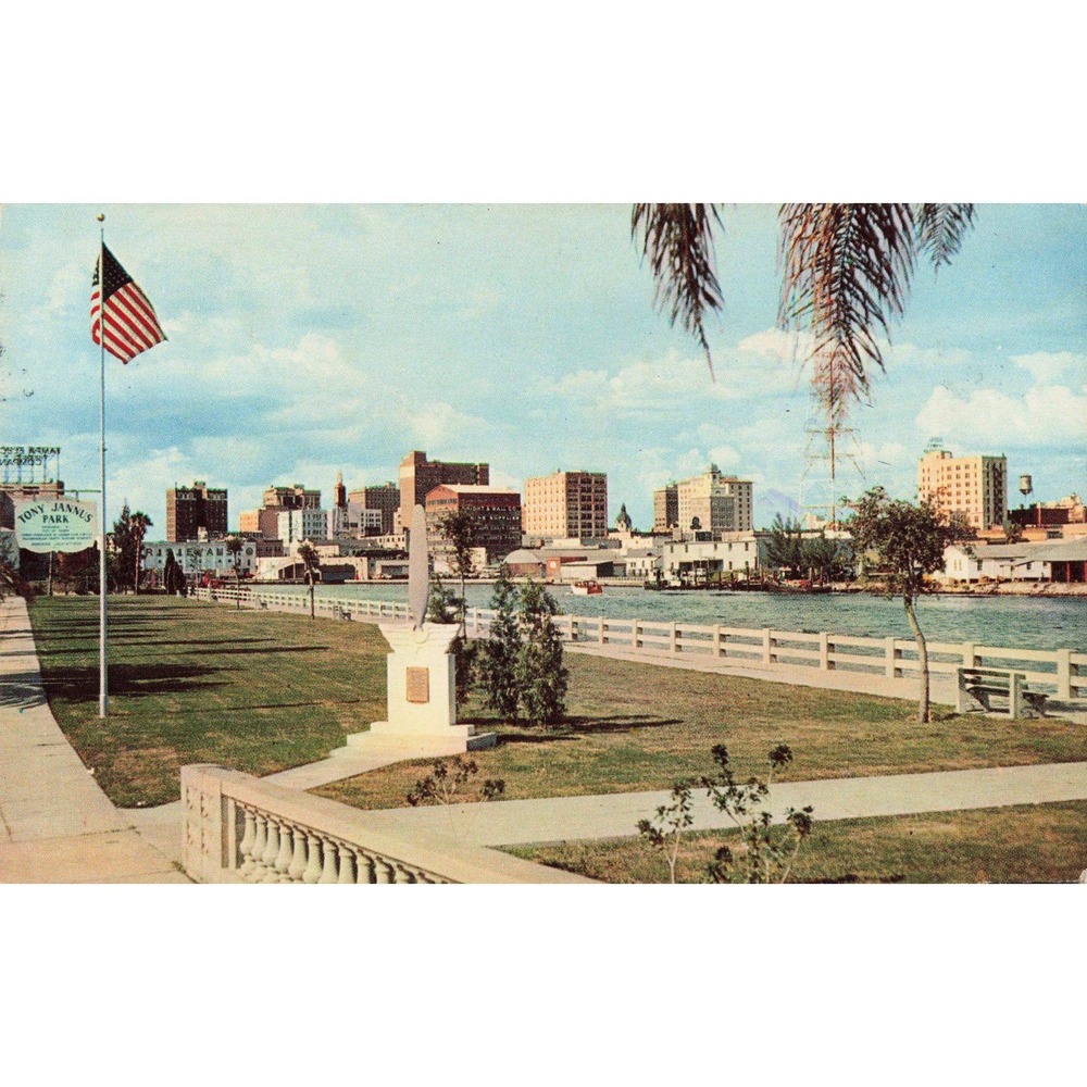 Vintage Tony Jannus Park Tampa Florida Postcard Plastichrome 1978 Postmark